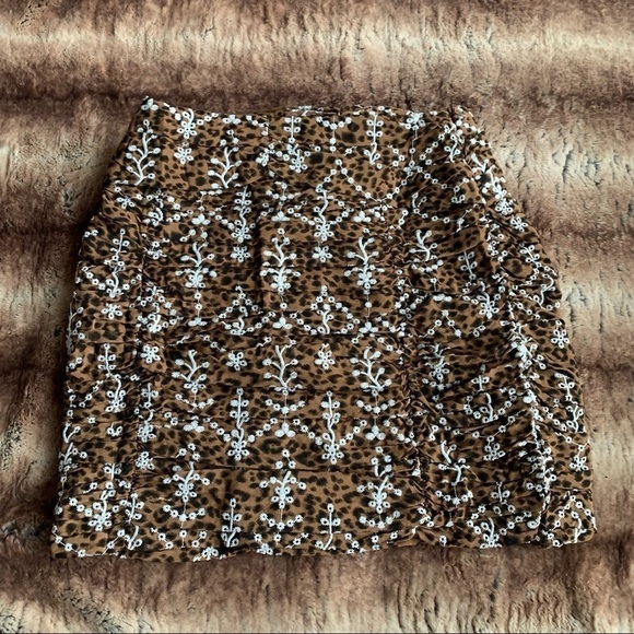 Free the Roses Leopard Eyelet Skirt - Picture 2 of 6